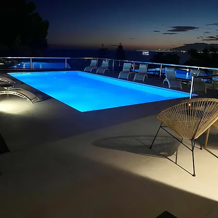 Malagadevacaciones - Candado Golf With Pool